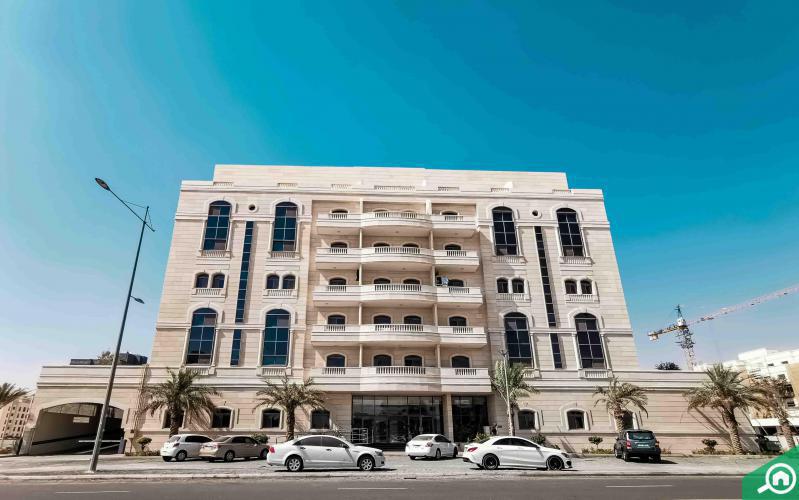 Universal Apartments