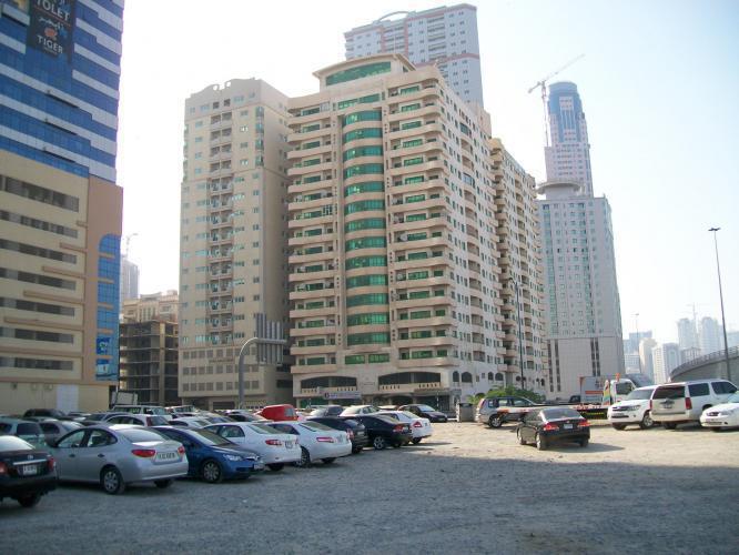 Beach Tower 1