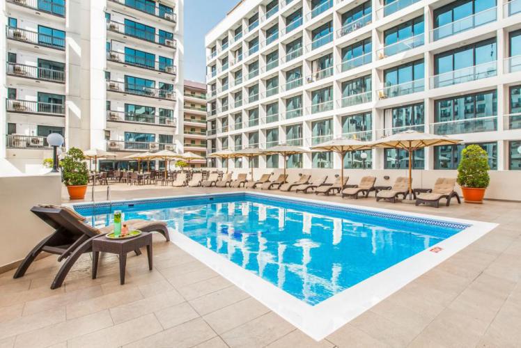 Golden Sands 7