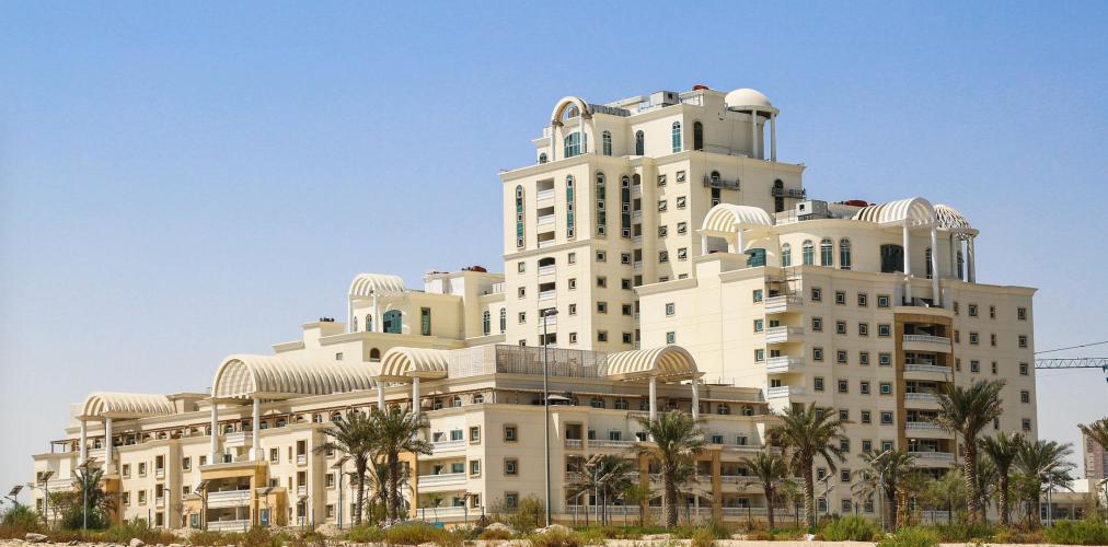 Plaza Residence, JVC Building Guide