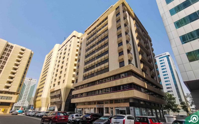 Al Istiqlal Street, Al Khalidiyah