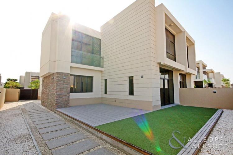Picadilly Green, Damac Hills