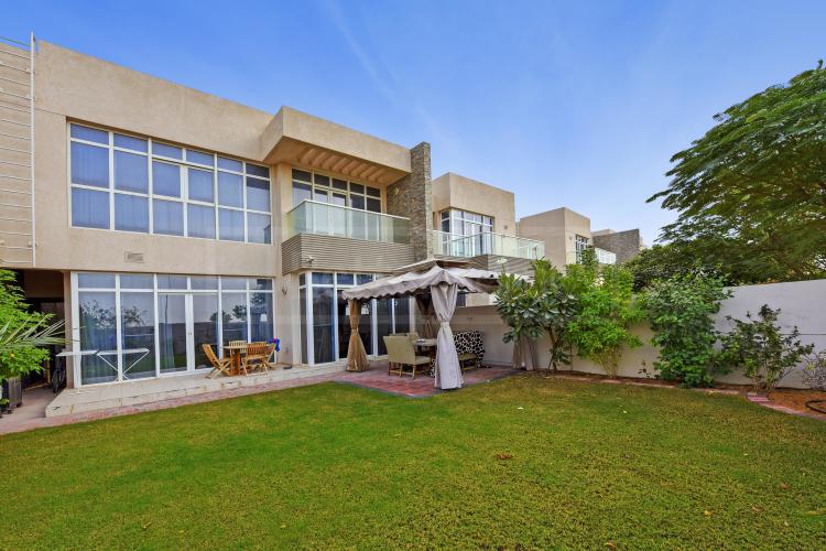 Cedre Villas, Dubai Silicon Oasis