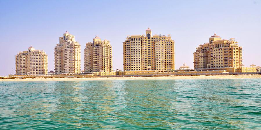 Royal Breeze Residence at  Al Hamra Village